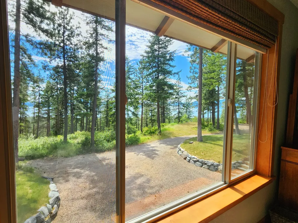 31683 Lake To Sky Drive Bigfork MT 59911