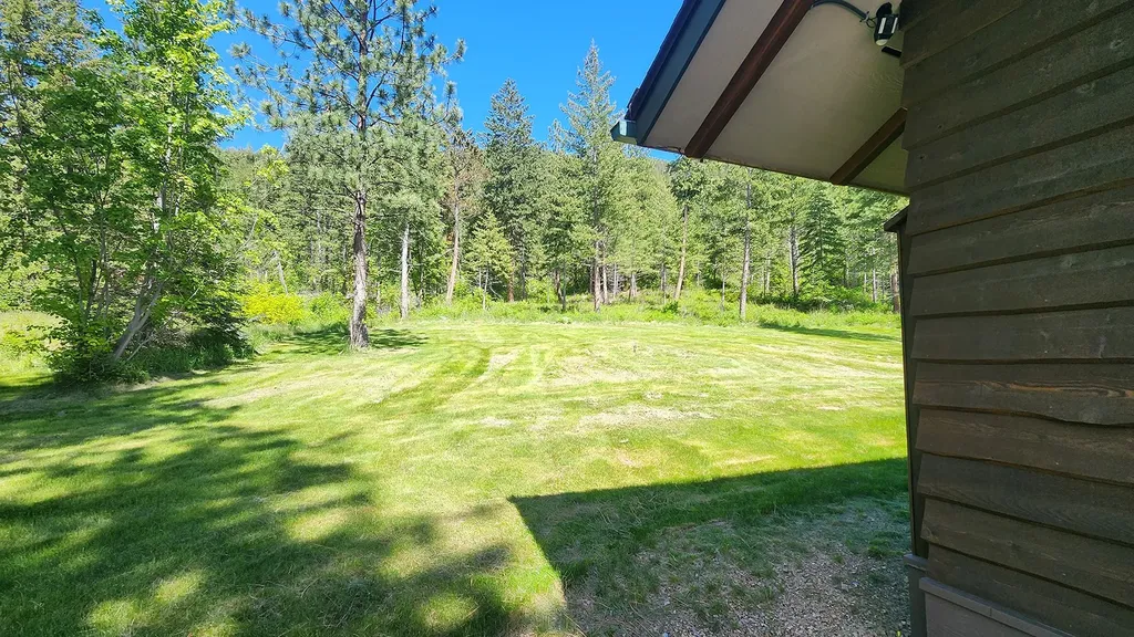 31683 Lake To Sky Drive Bigfork MT 59911