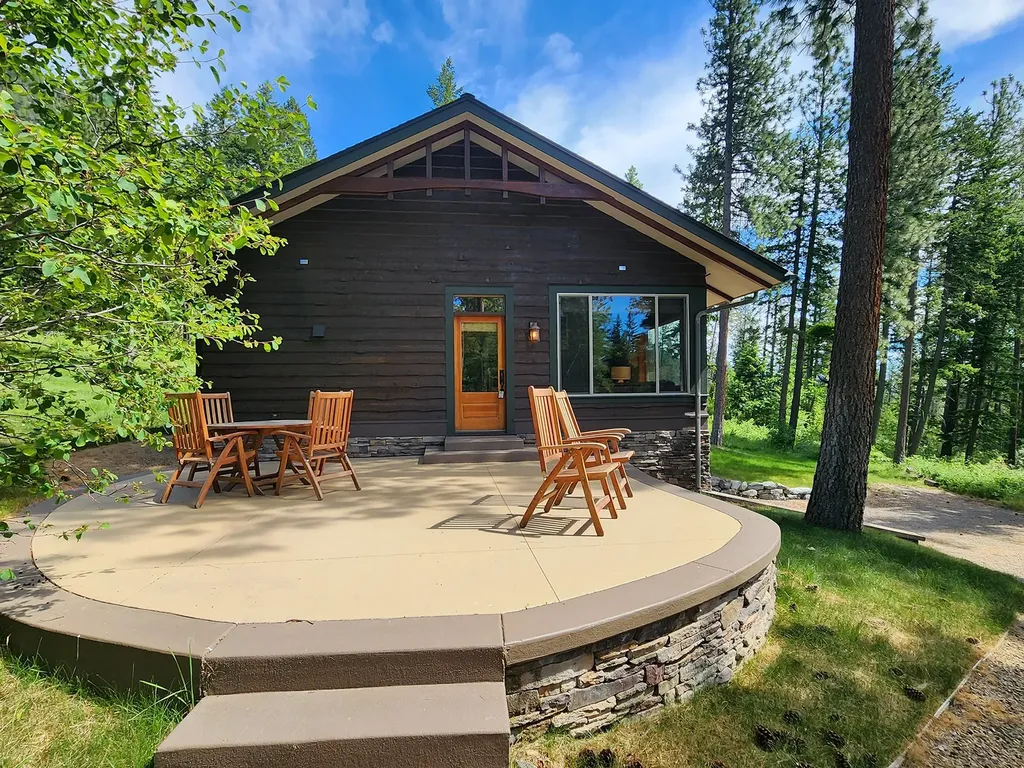 31683 Lake To Sky Drive Bigfork MT 59911