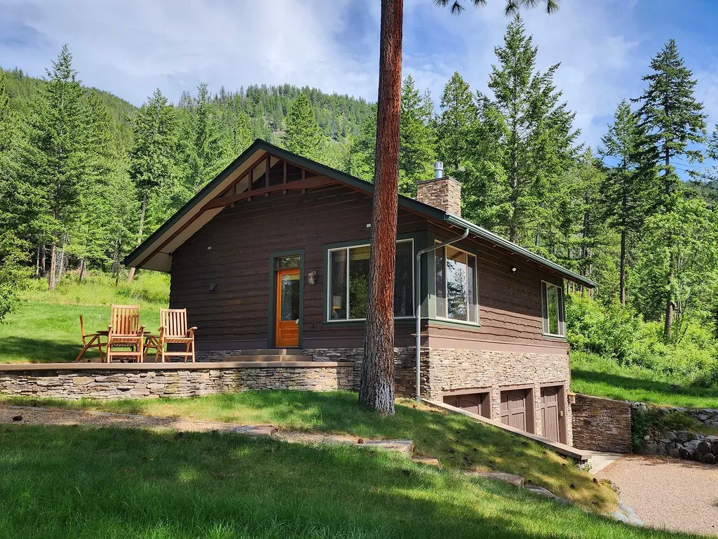 31683 Lake To Sky Drive Bigfork MT 59911