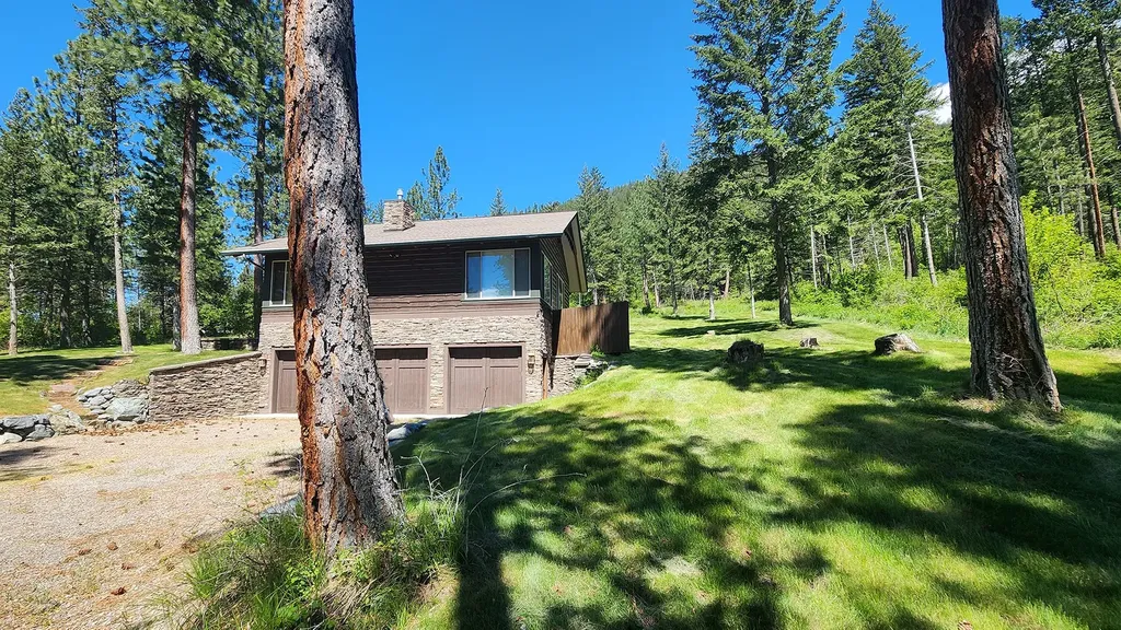 31683 Lake To Sky Drive Bigfork MT 59911