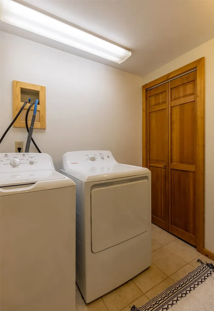 1253 Rock Creek Road Philipsburg MT 59858