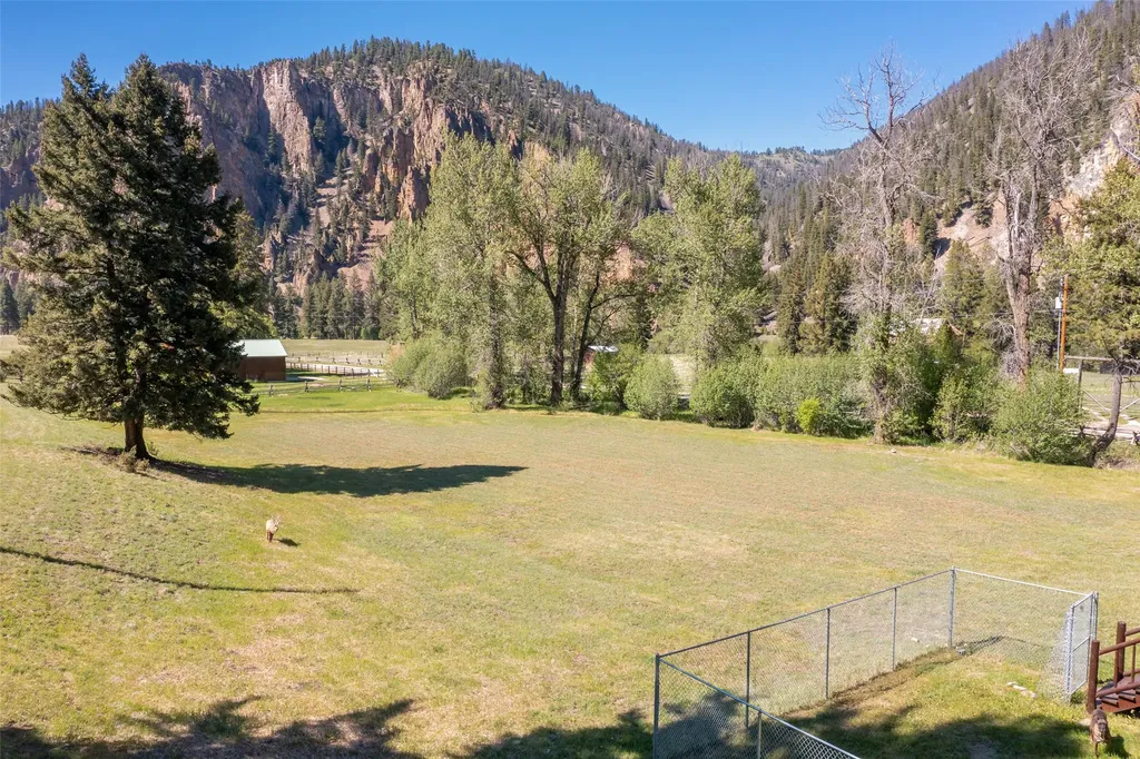 1253 Rock Creek Road Philipsburg MT 59858