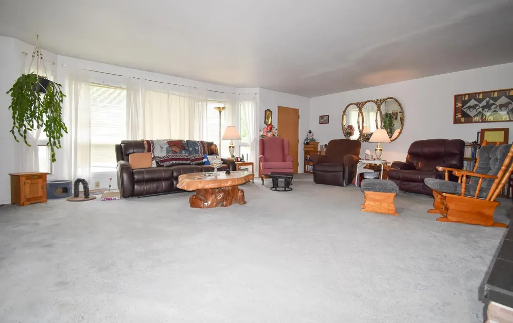 29 River Road W Plains MT 59859
