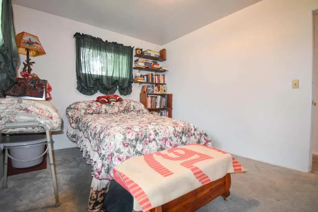 29 River Road W Plains MT 59859