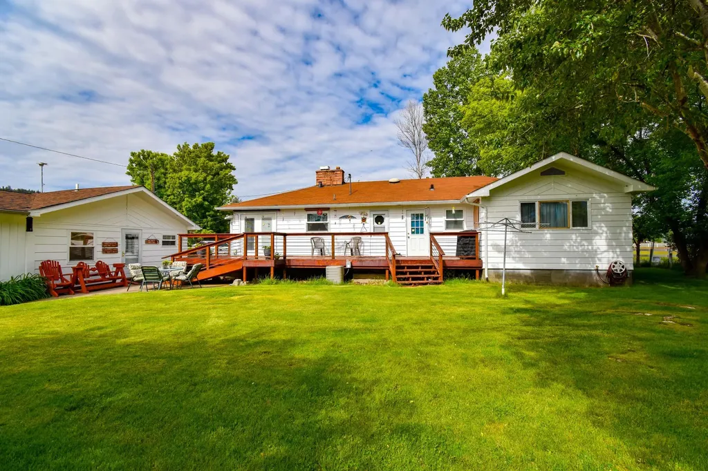 29 River Road W Plains MT 59859