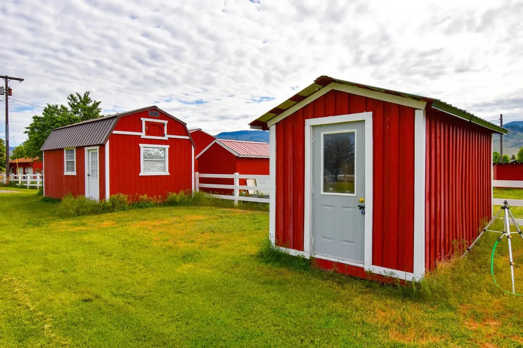 29 River Road W Plains MT 59859