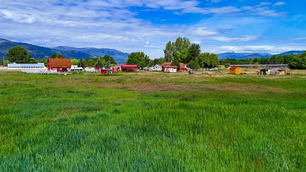 29 River Road W Plains MT 59859