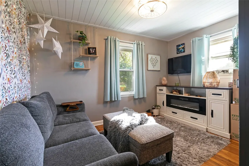 456 Cooper Lane Hamilton MT 59840