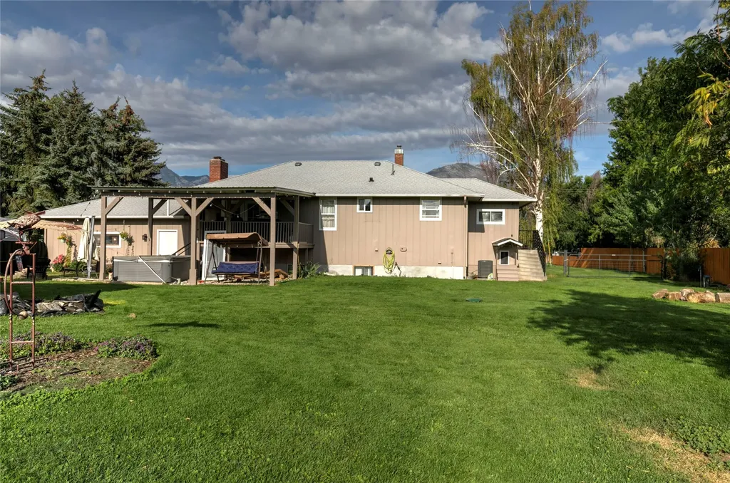 456 Cooper Lane Hamilton MT 59840