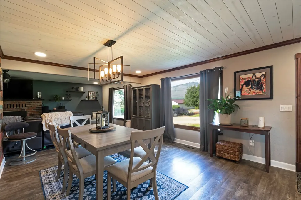 456 Cooper Lane Hamilton MT 59840
