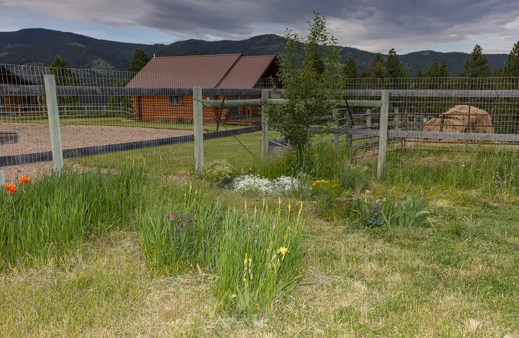 587 Cozy Lane Helmville MT 59843