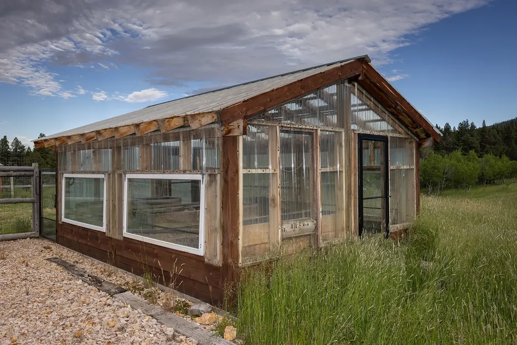 587 Cozy Lane Helmville MT 59843