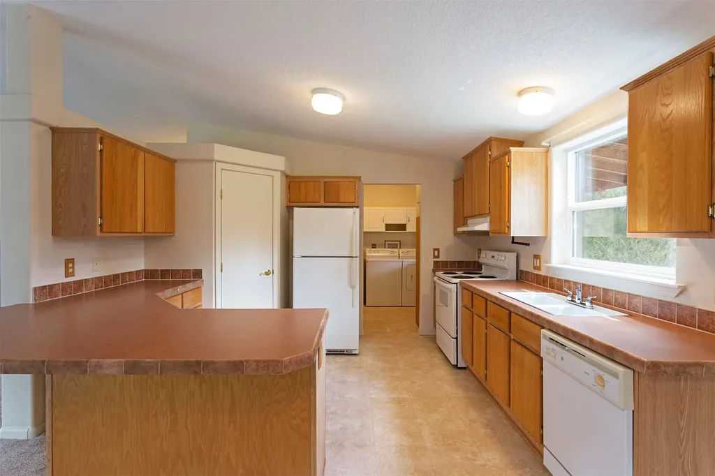 278 Silverbow Drive Victor MT 59875