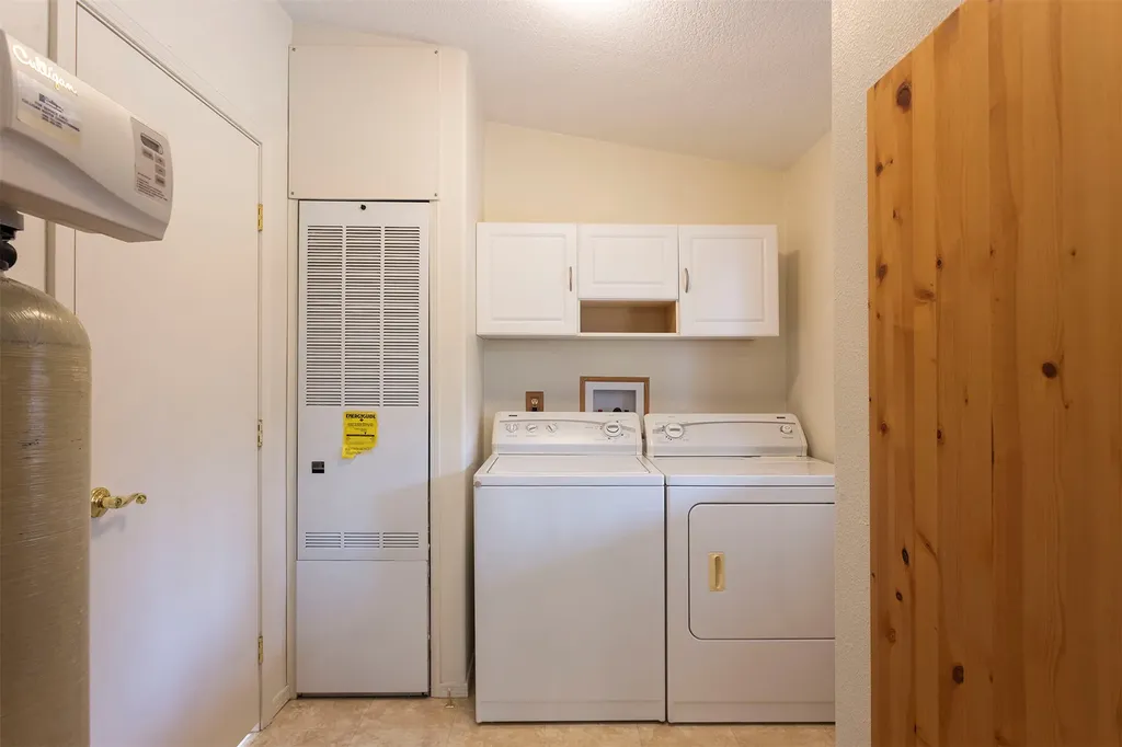 278 Silverbow Drive Victor MT 59875