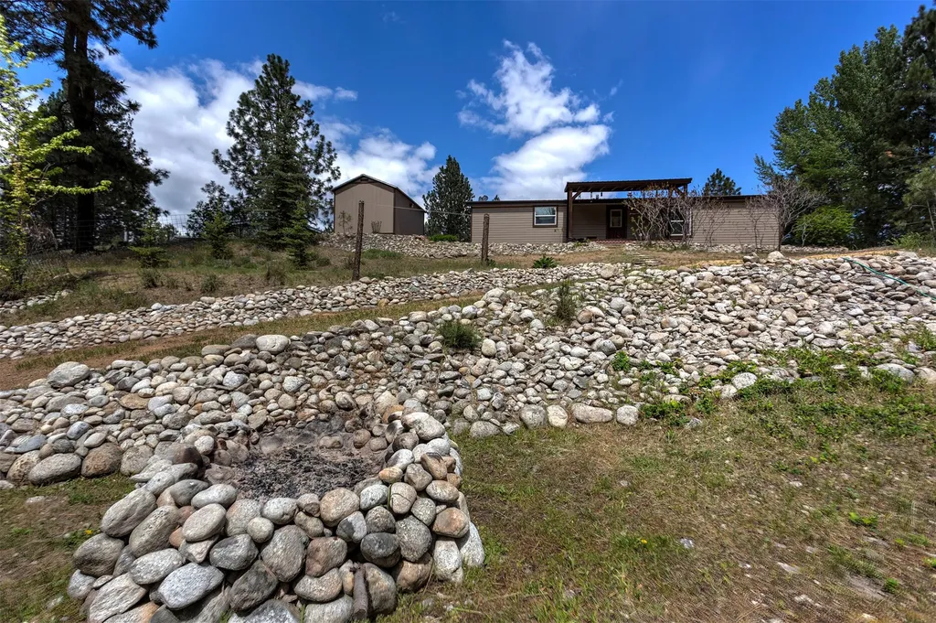 278 Silverbow Drive Victor MT 59875