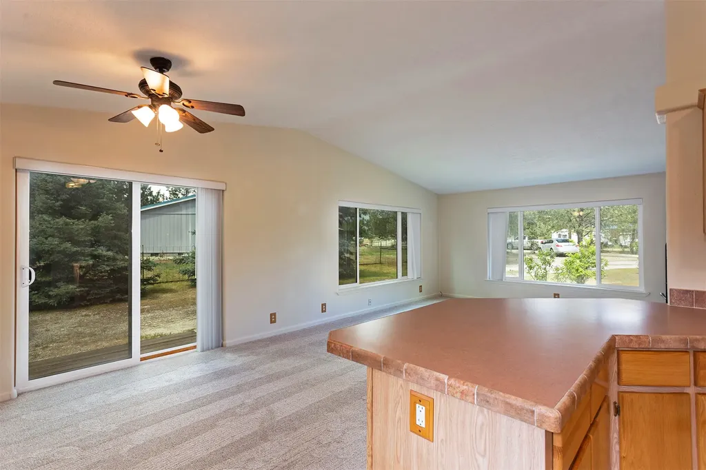 278 Silverbow Drive Victor MT 59875