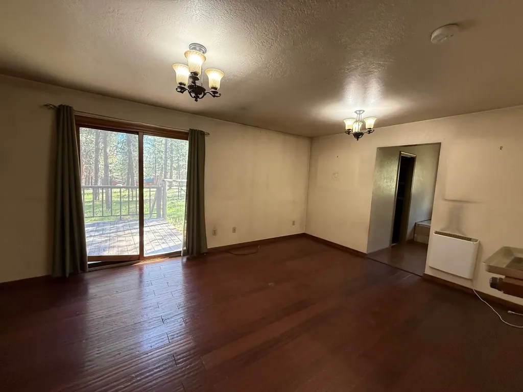 271 Wyant Lane Hamilton MT 59840