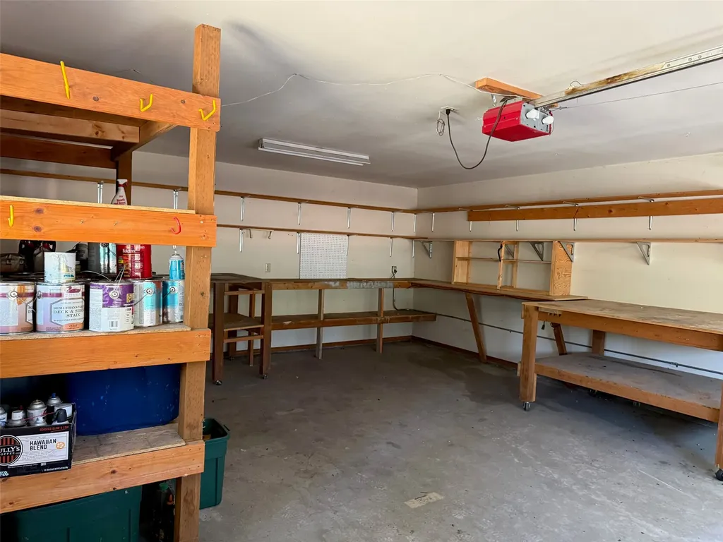 271 Wyant Lane Hamilton MT 59840