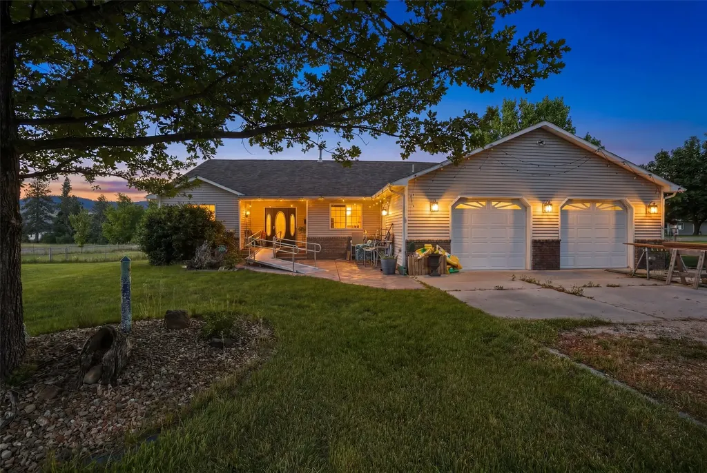 155 Edens Lane Florence MT 59833