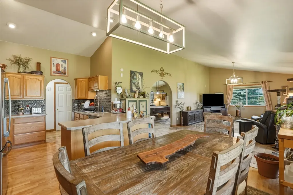 155 Edens Lane Florence MT 59833