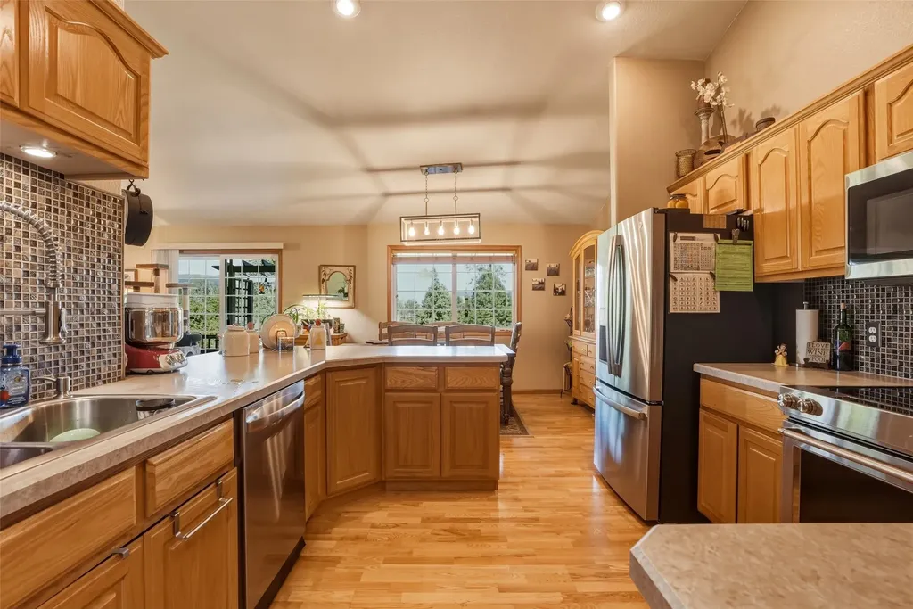 155 Edens Lane Florence MT 59833