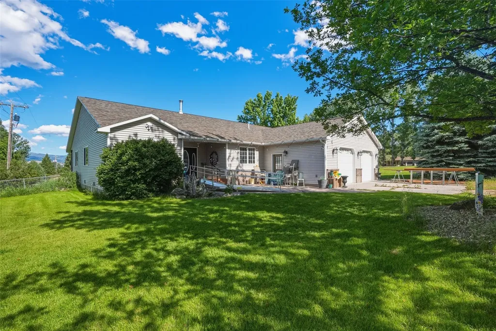 155 Edens Lane Florence MT 59833