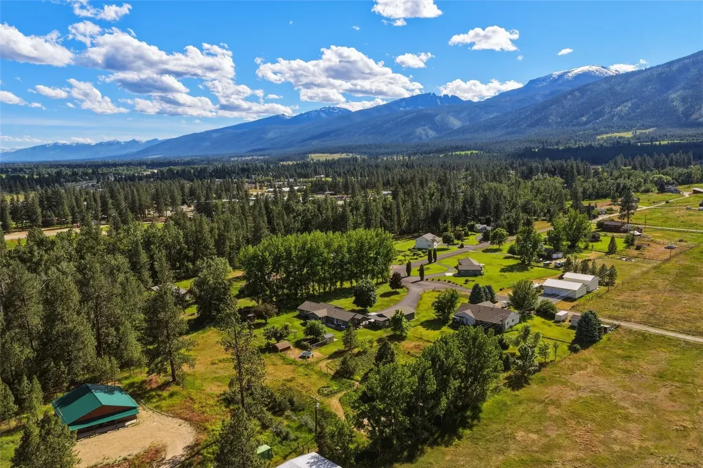 155 Edens Lane Florence MT 59833