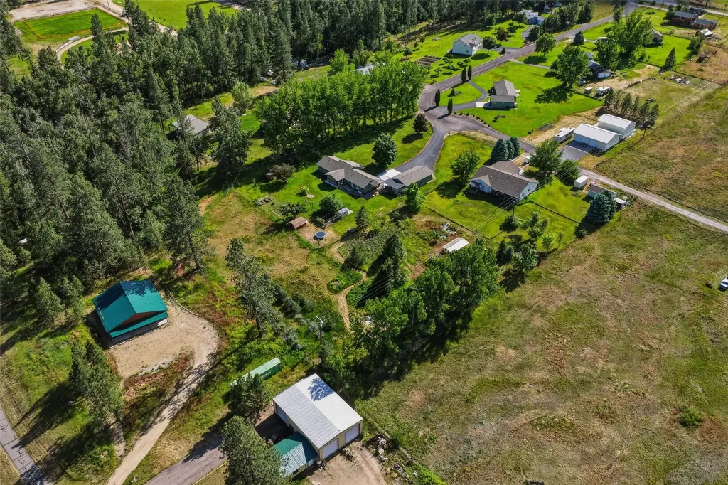 155 Edens Lane Florence MT 59833