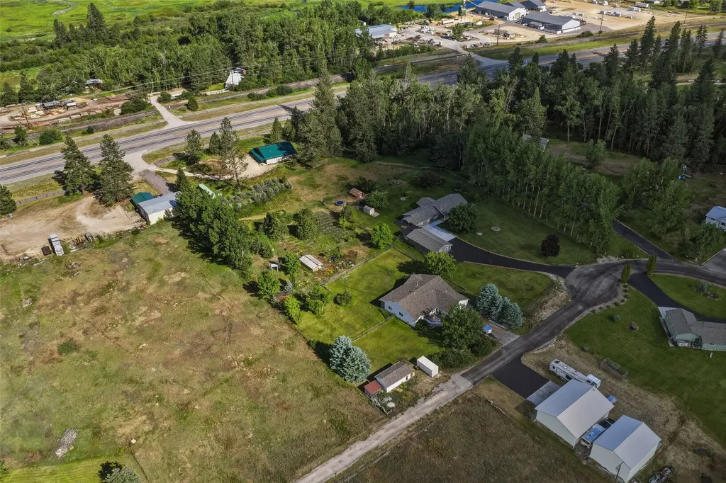 155 Edens Lane Florence MT 59833