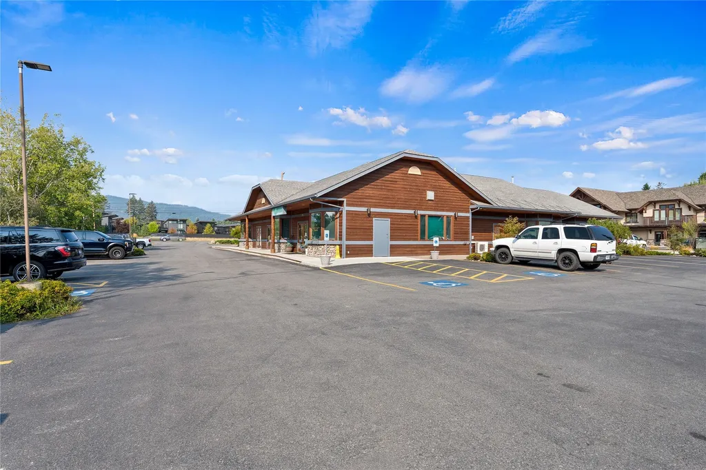 903 Wisconsin Avenue Whitefish MT 59937