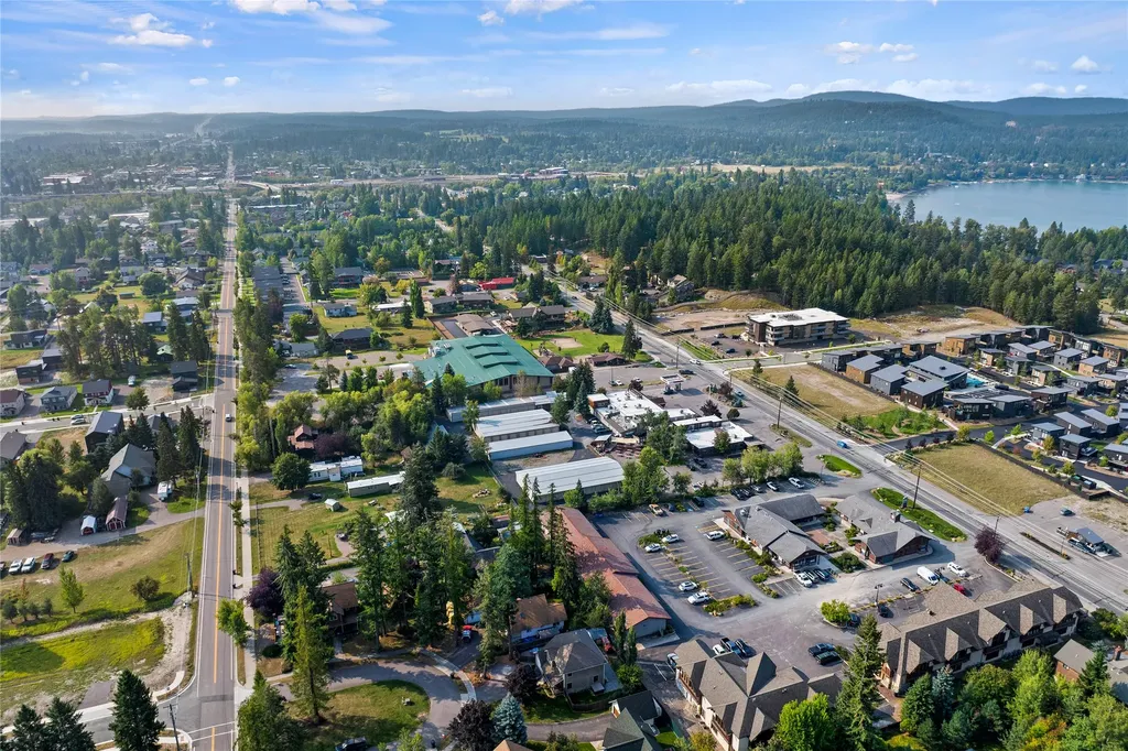 903 Wisconsin Avenue Whitefish MT 59937