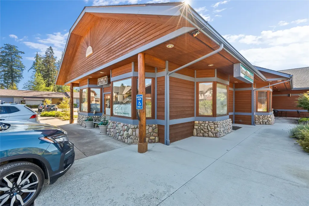 903 Wisconsin Avenue Whitefish MT 59937