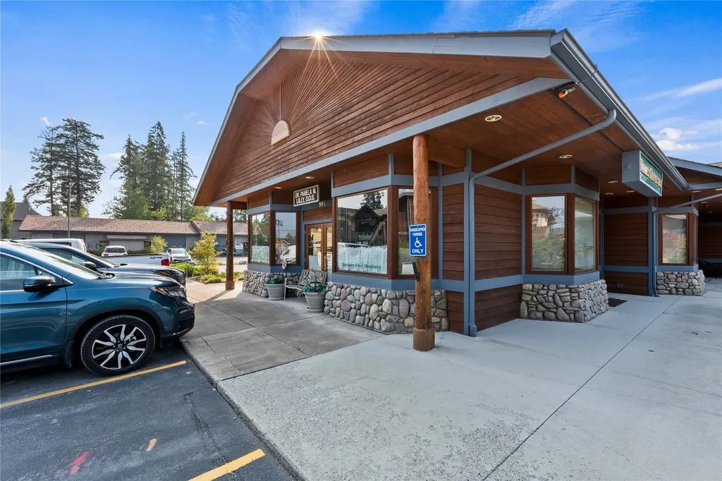 903 Wisconsin Avenue Whitefish MT 59937