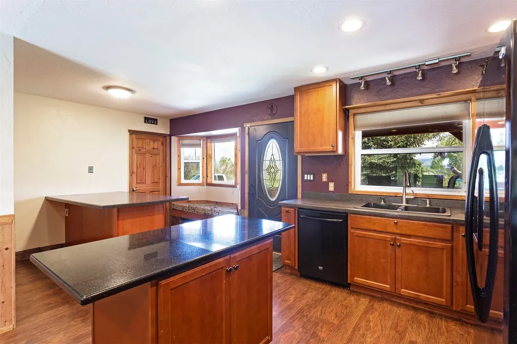 3021 Mittower Road Victor MT 59875