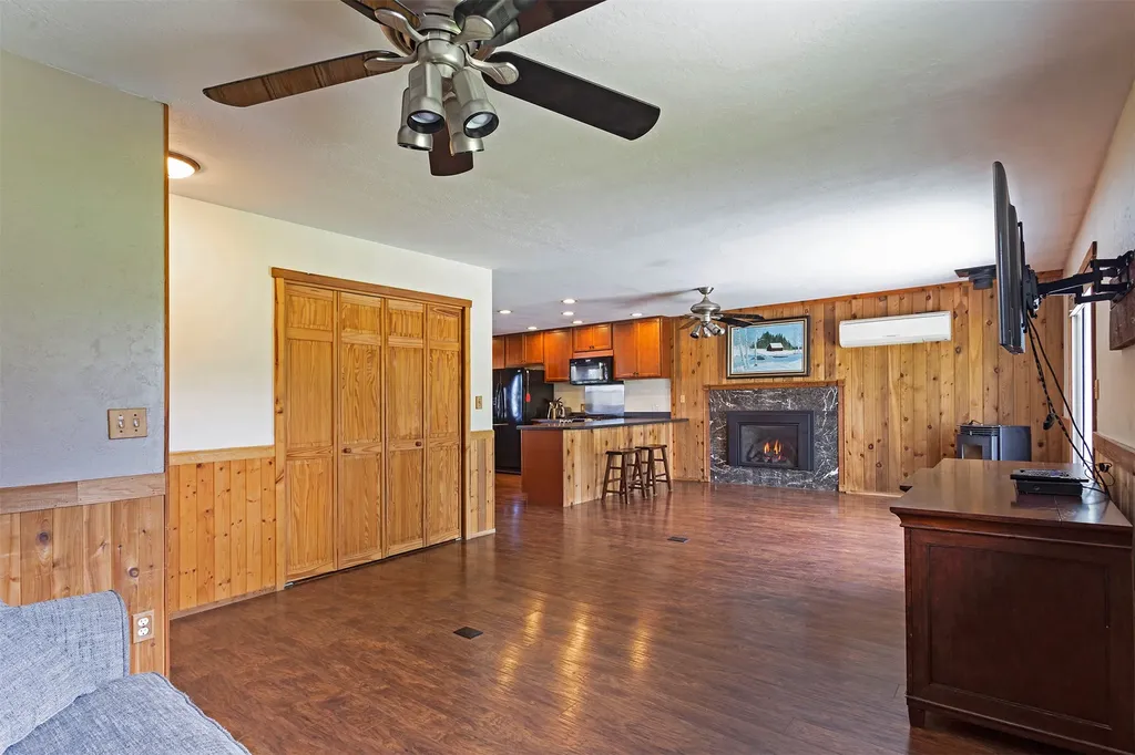 3021 Mittower Road Victor MT 59875