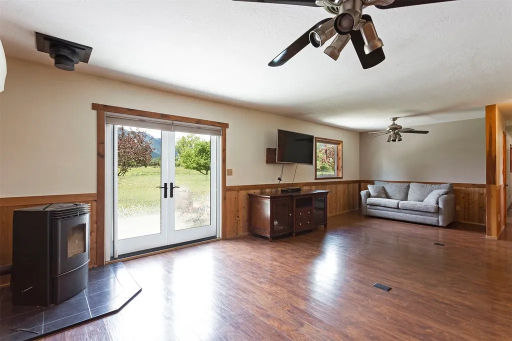 3021 Mittower Road Victor MT 59875