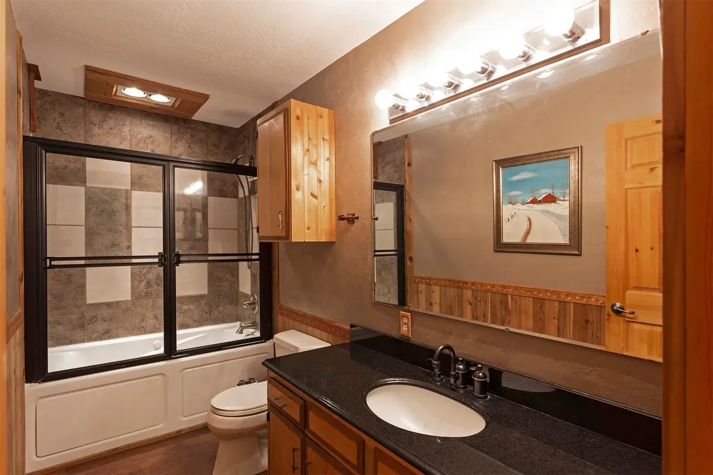 3021 Mittower Road Victor MT 59875