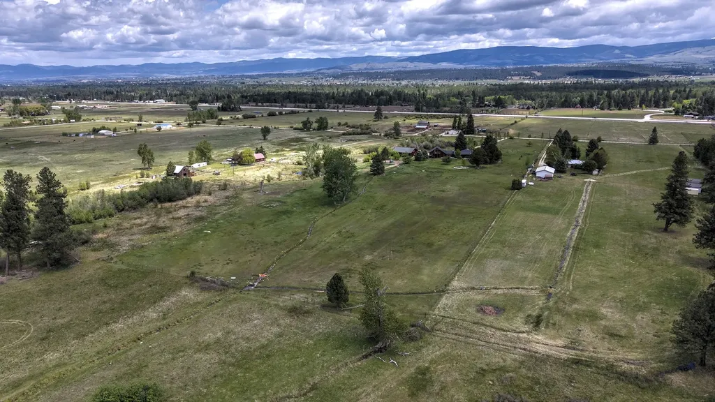 3021 Mittower Road Victor MT 59875