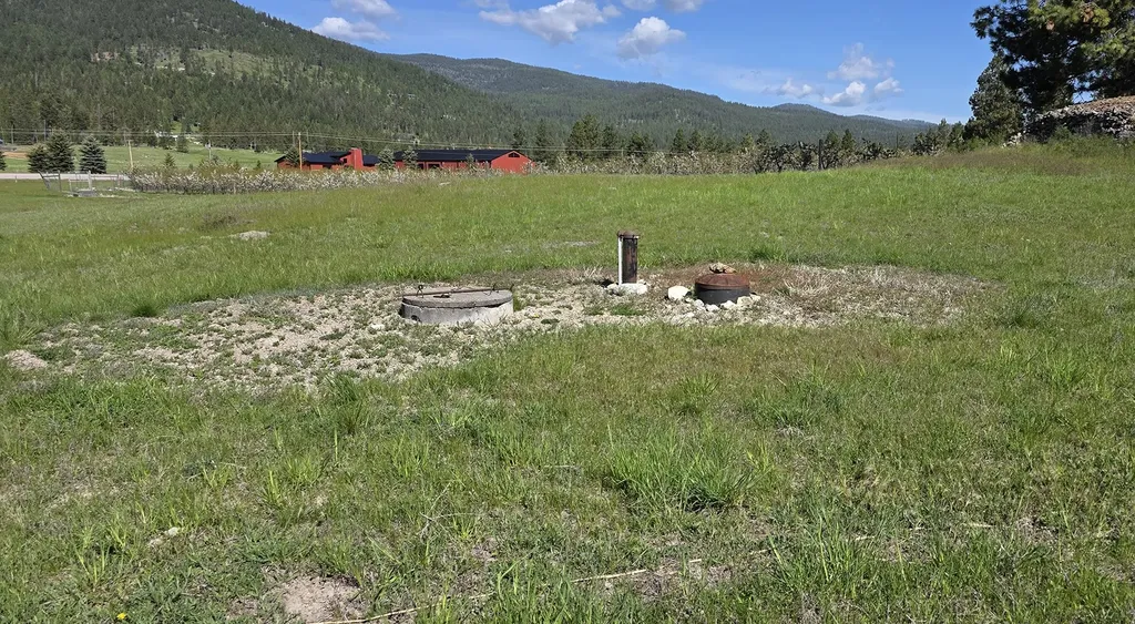 22756 Us Highway 93 Rollins MT 59931
