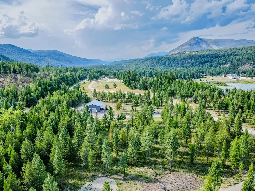 Nhn Little Bear Loop Troy MT 59935