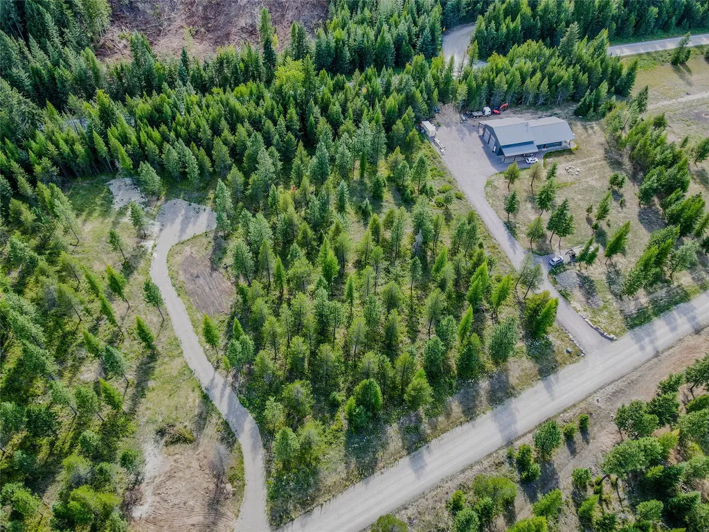 Nhn Little Bear Loop Troy MT 59935