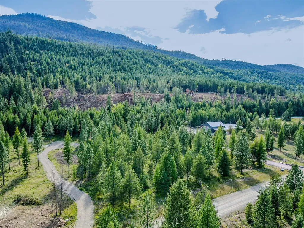 Nhn Little Bear Loop Troy MT 59935