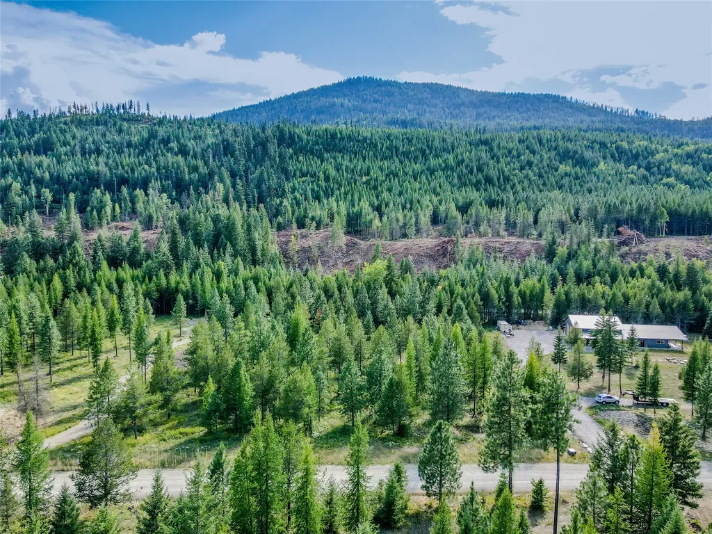 Nhn Little Bear Loop Troy MT 59935