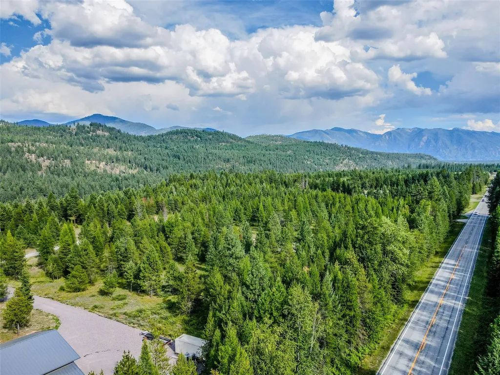 Nhn Little Bear Loop Troy MT 59935