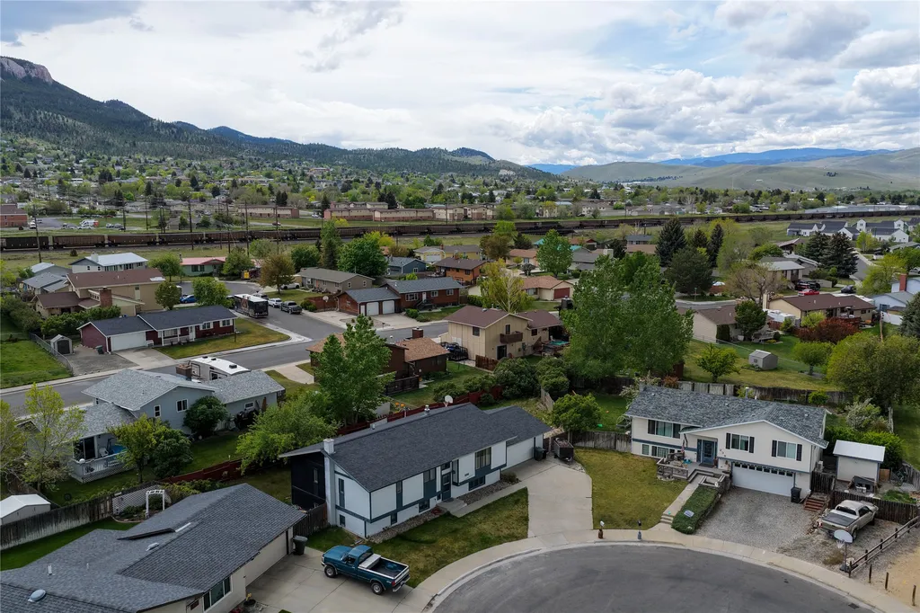 236 Greenwood Drive Helena MT 59601