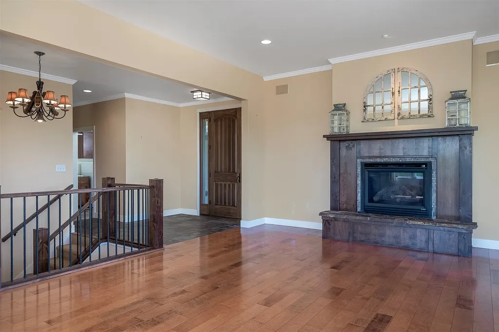 40500 Stonehorse Drive Polson MT 59860