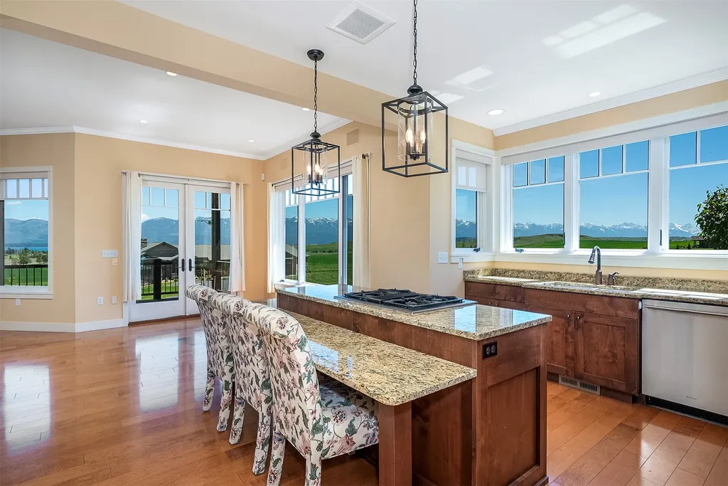 40500 Stonehorse Drive Polson MT 59860