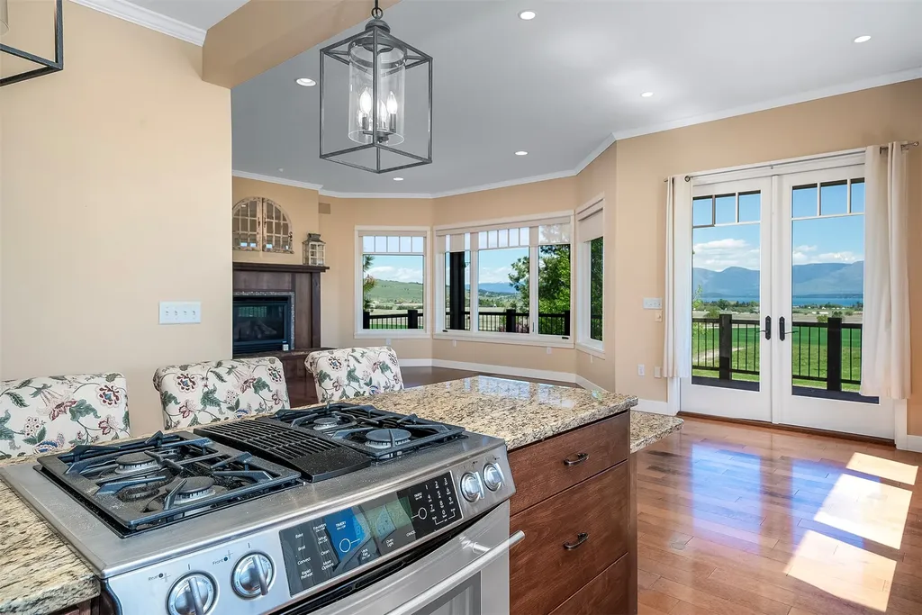 40500 Stonehorse Drive Polson MT 59860