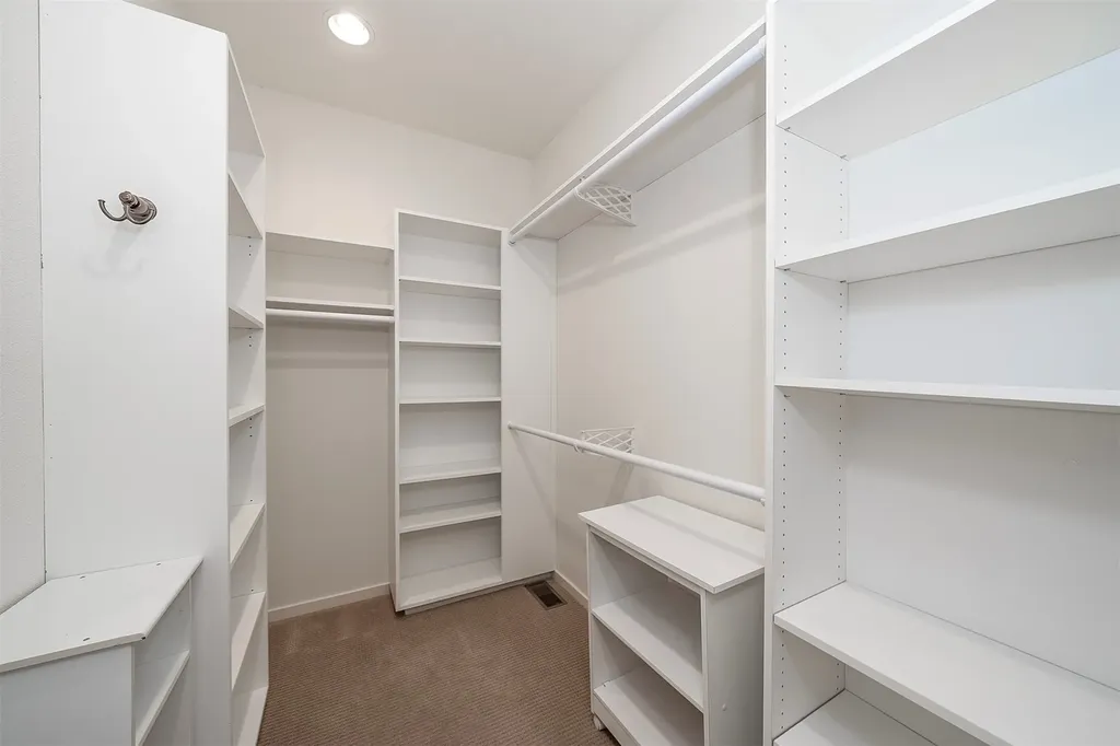 40500 Stonehorse Drive Polson MT 59860